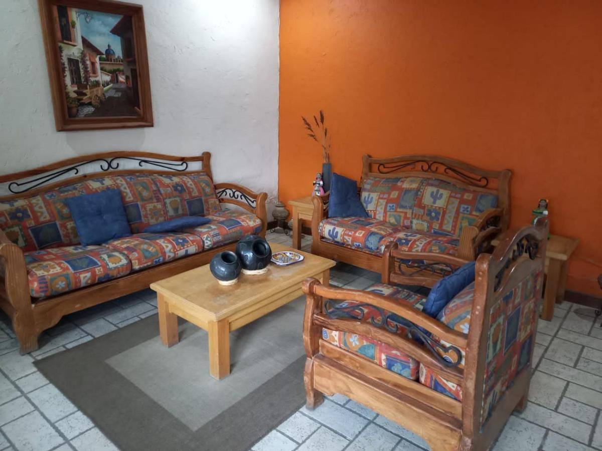 Home Stay Maria Hidalgo del Parral Extérieur photo