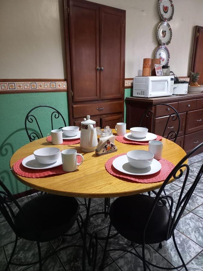 Home Stay Maria Hidalgo del Parral Extérieur photo